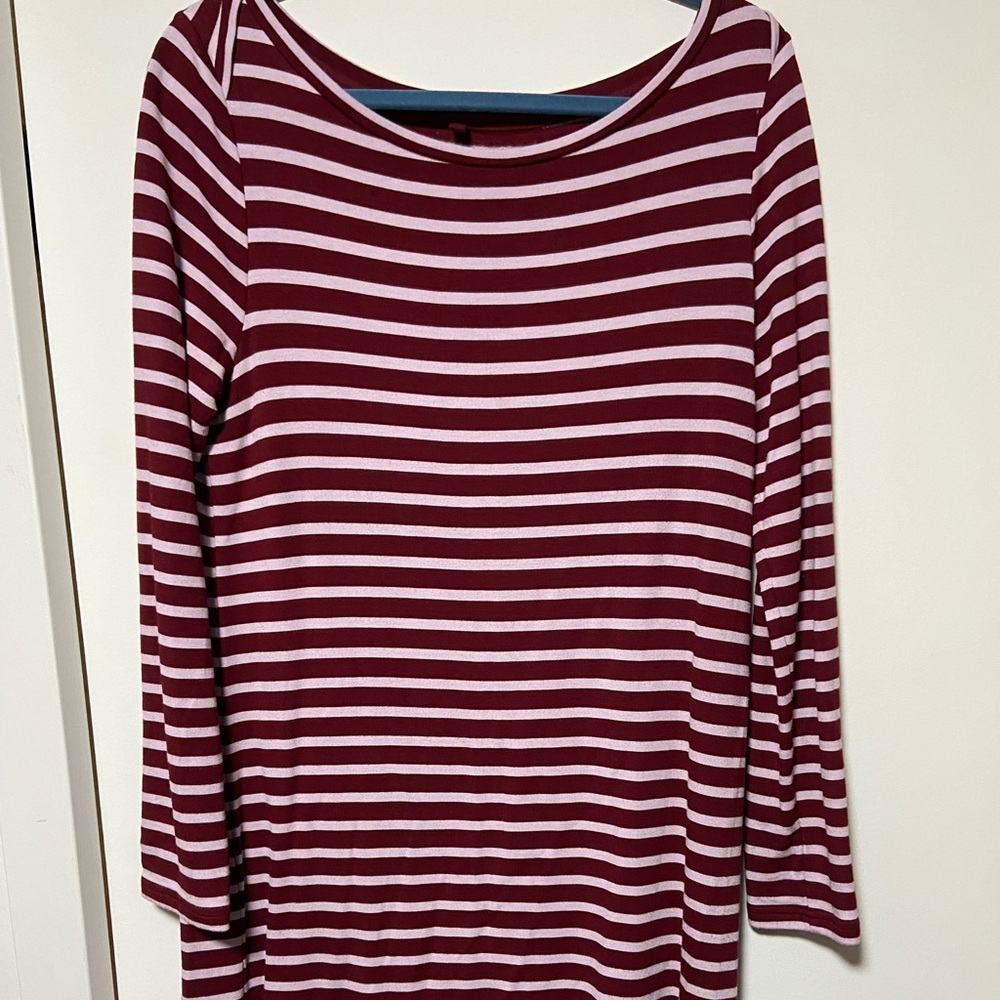 Lou & Grey - size medium - long sleeve scoop neck dress